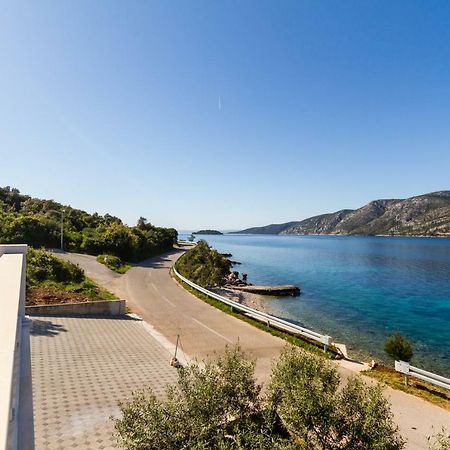 Apartman Orlando Zrnovo Bagian luar foto
